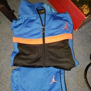 10/12 jordan outfit